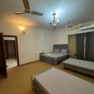 Large Double or Twin Room